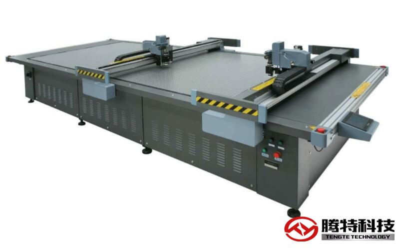 平板數(shù)控切割機預熱操作 圖一